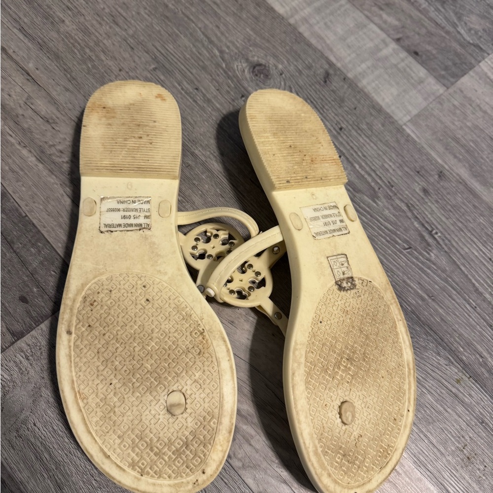 Tory Burch Jelly Sandals - Picture 4 of 4
